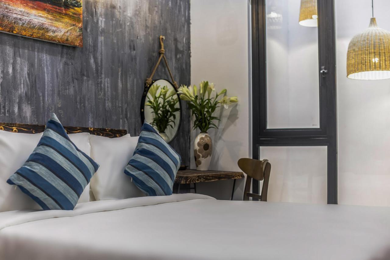 Caprice Hotel Danang Экстерьер фото