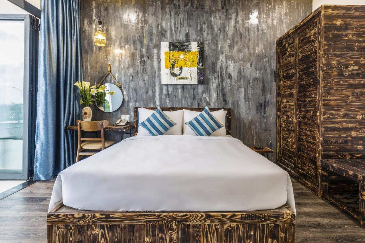 Caprice Hotel Danang Экстерьер фото